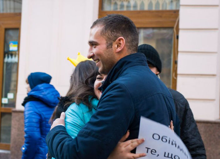 Про дівочу ініціативу
