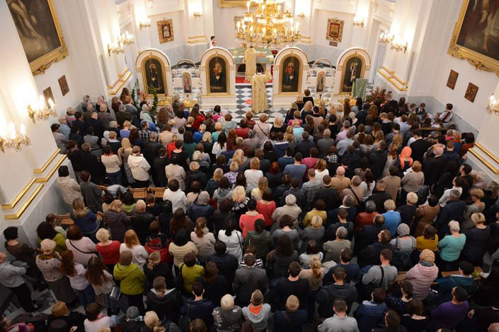 Про церковні міграції